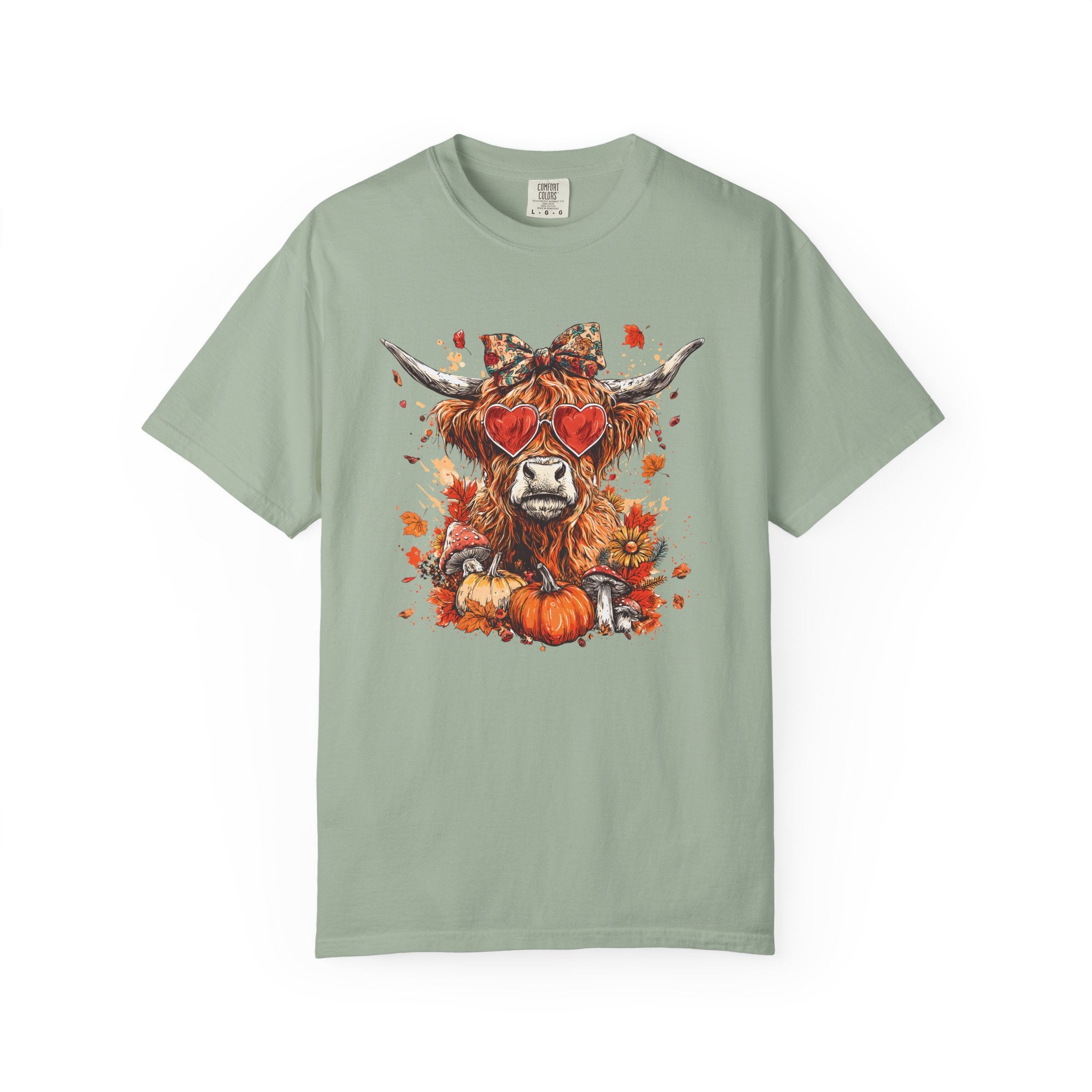Autumn Highland Cow T-Shirt, Cute Fall Shirt, Unisex Graphic Tee, Harvest Gift, Cozy Sweatshirt Alternative