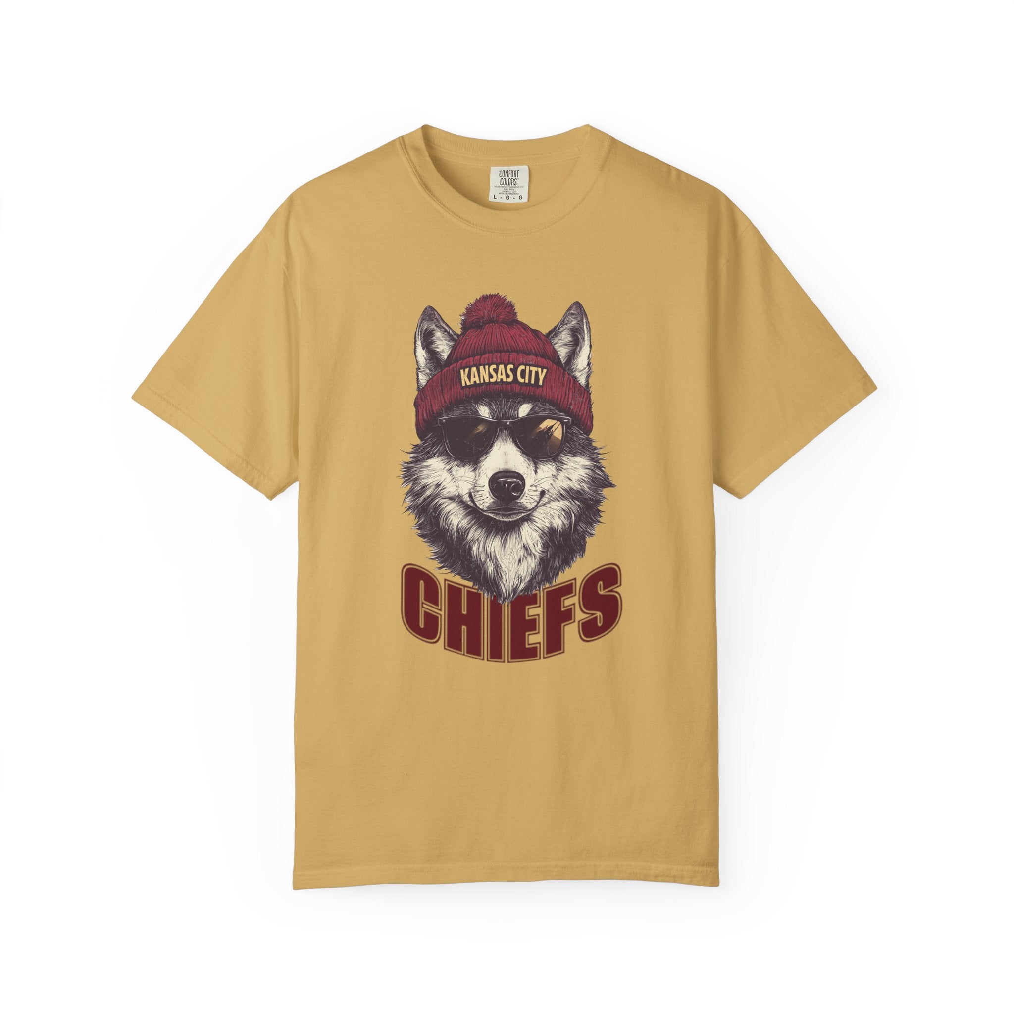 Kansas City Chiefs Football Wolf Spirit Animal Mascot T-Shirt, Unisex Football SeasonnTee, Wolf Design, Cool Graphic Shirt, Gift for Sprit Animal Lovers, Casualwear