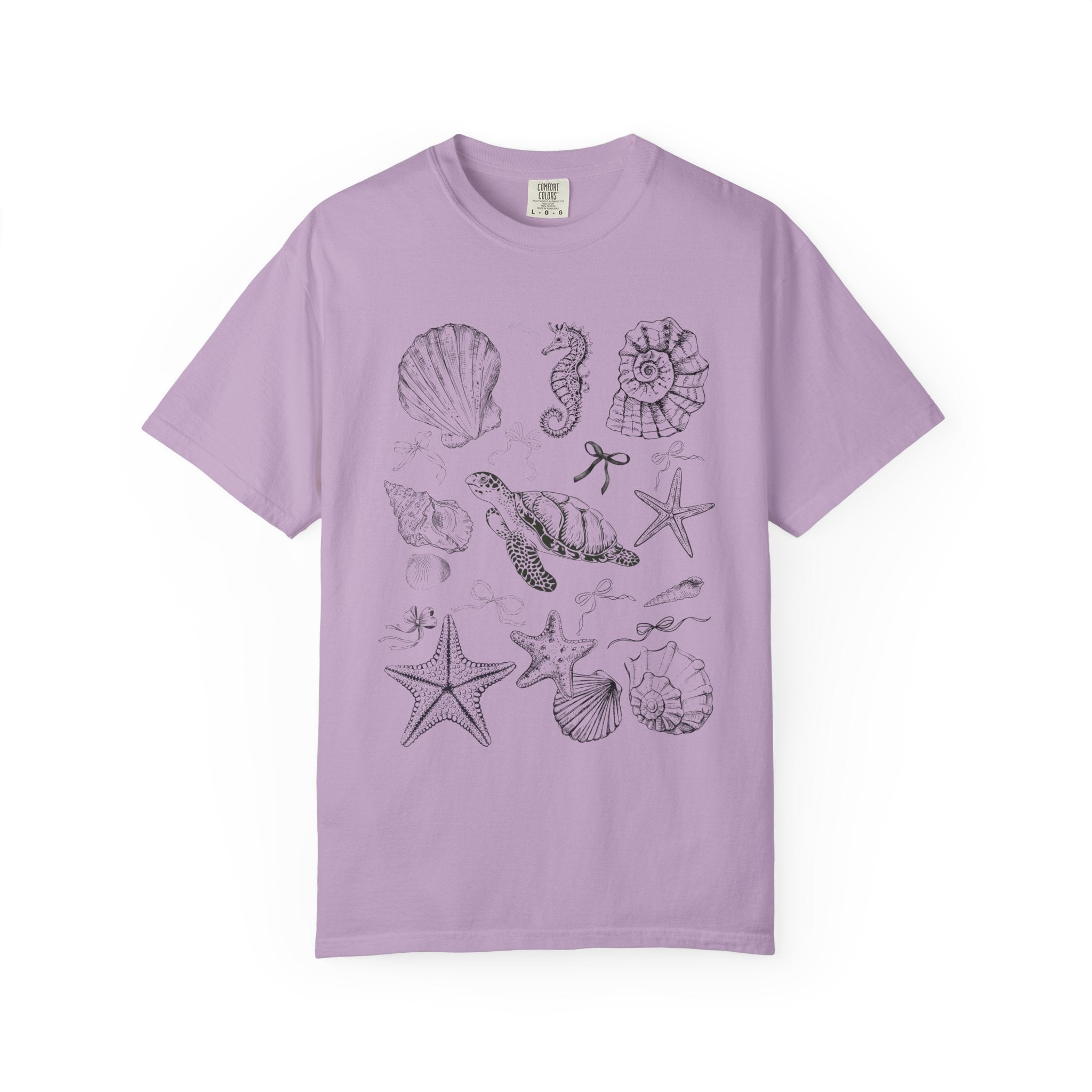 Beach Seashell Graphic T-shirt, Unisex Summer Tee, Ocean Vibes Shirt, Seashell Lover Gift, Casual Beachwear, Sea Life T-Shirt