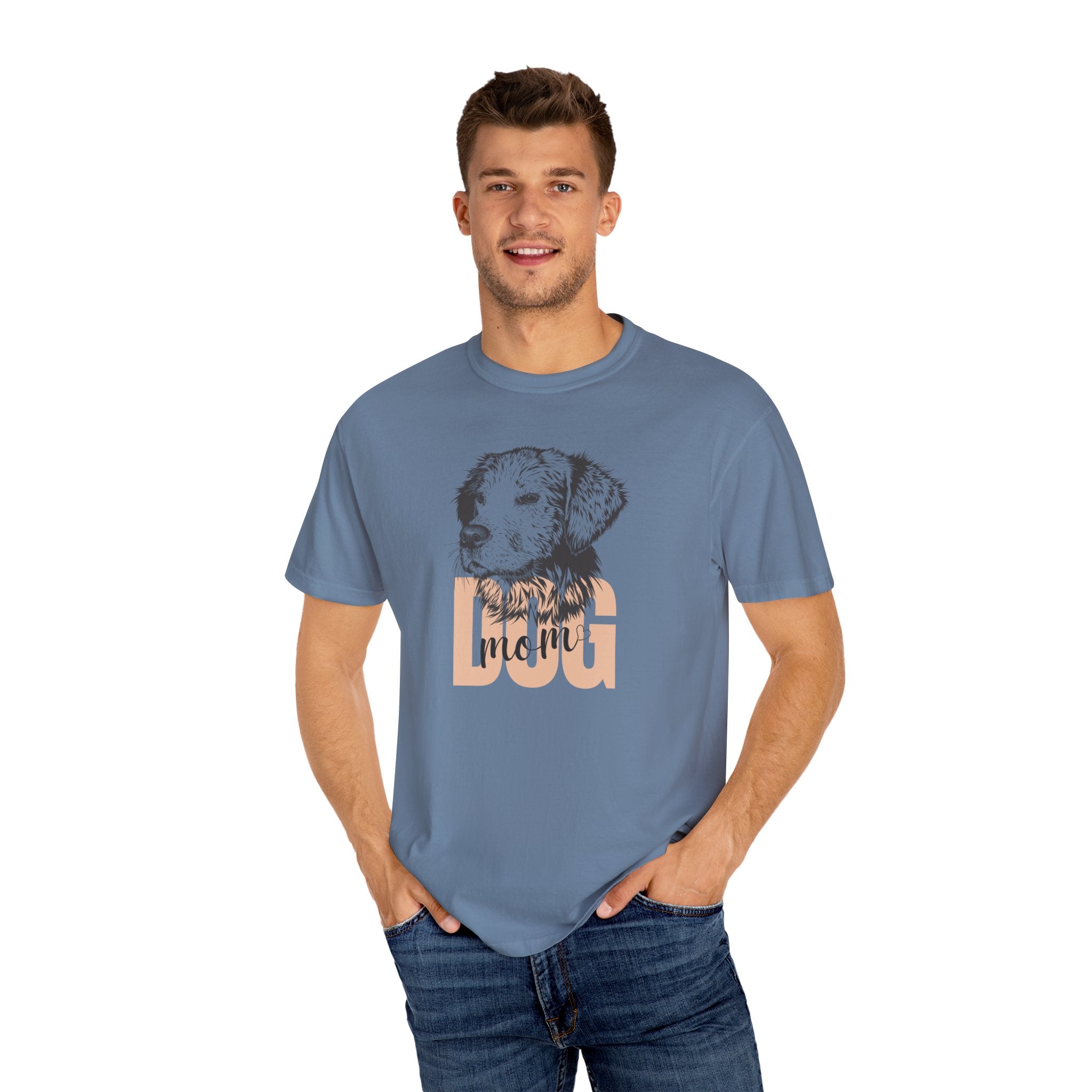 Retriever Dog Mom 100 % cotton tee