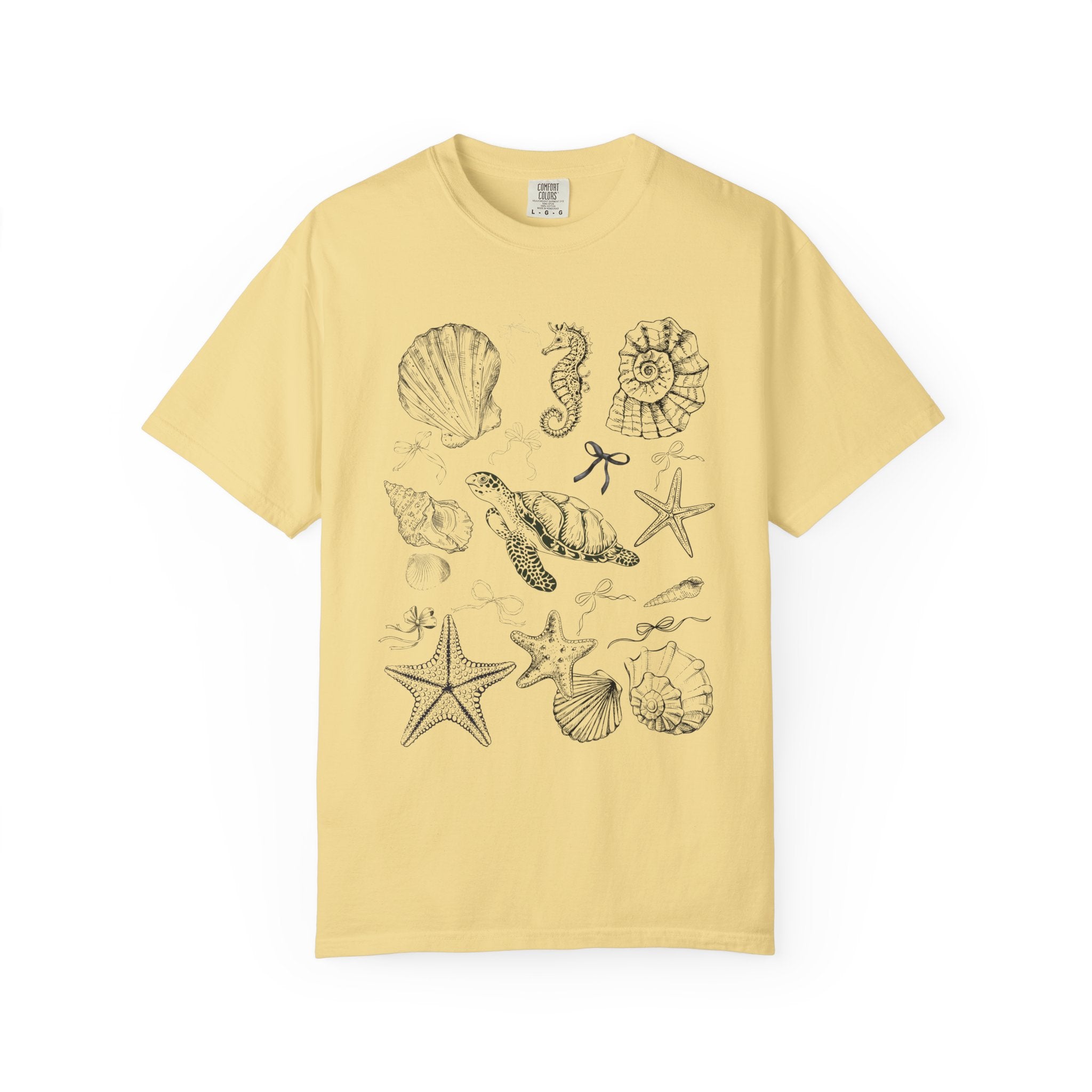 Beach Seashell Graphic T-shirt, Unisex Summer Tee, Ocean Vibes Shirt, Seashell Lover Gift, Casual Beachwear, Sea Life T-Shirt