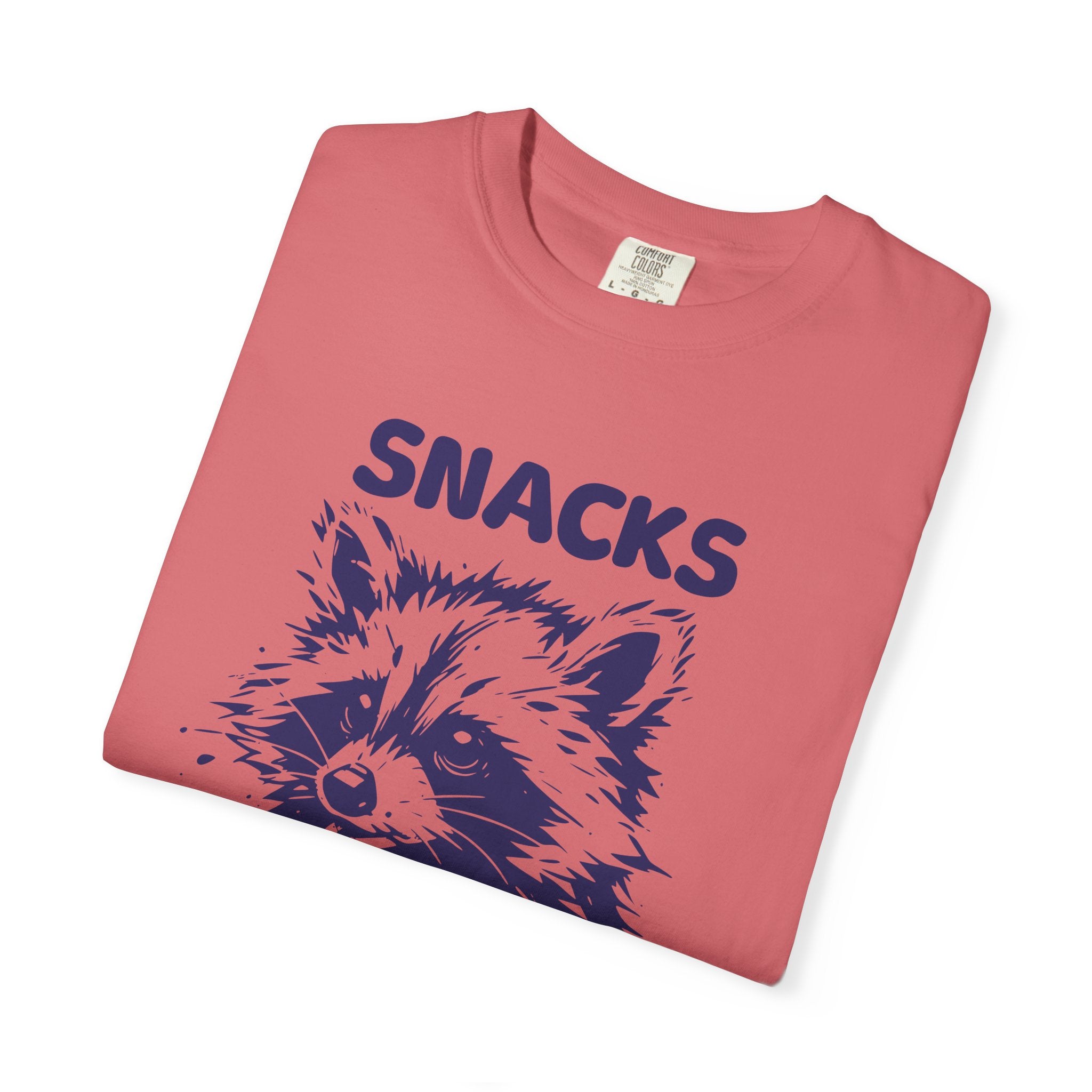 Garment-Dyed 100% cotton T-Shirt with Snack-Loving Raccoon Design, Casual Wear, Cute Animal Tee, Gift for Food Lovers, Fun Vintage Vibe