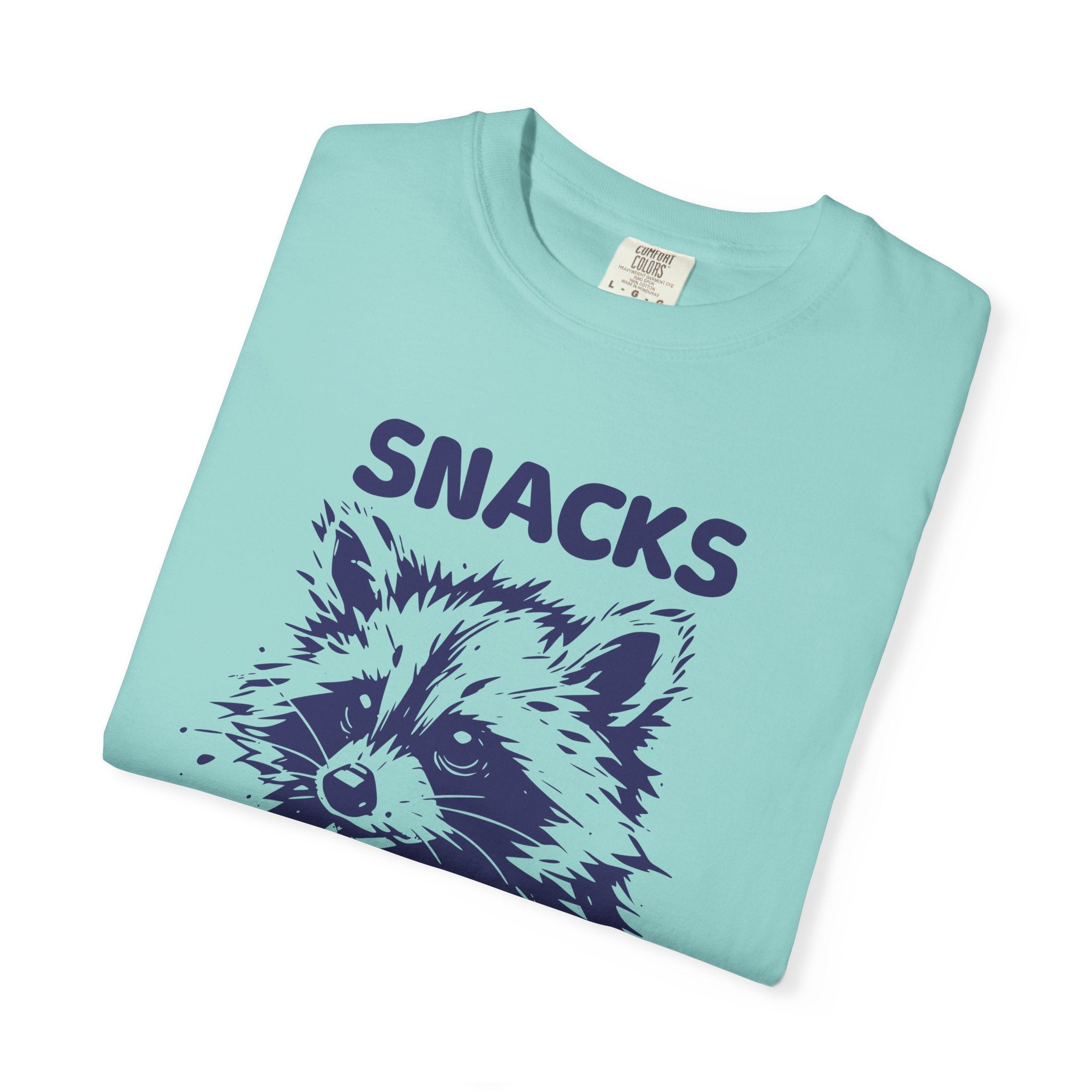 Garment-Dyed 100% cotton T-Shirt with Snack-Loving Raccoon Design, Casual Wear, Cute Animal Tee, Gift for Food Lovers, Fun Vintage Vibe