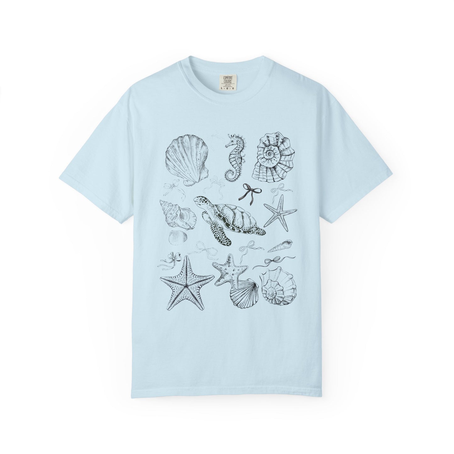 Beach Seashell Graphic T-shirt, Unisex Summer Tee, Ocean Vibes Shirt, Seashell Lover Gift, Casual Beachwear, Sea Life T-Shirt