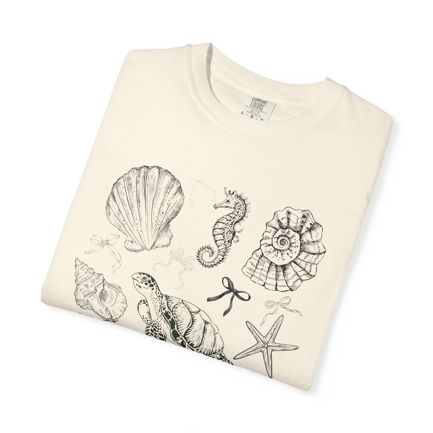 Beach Seashell Graphic T-shirt, Unisex Summer Tee, Ocean Vibes Shirt, Seashell Lover Gift, Casual Beachwear, Sea Life T-Shirt