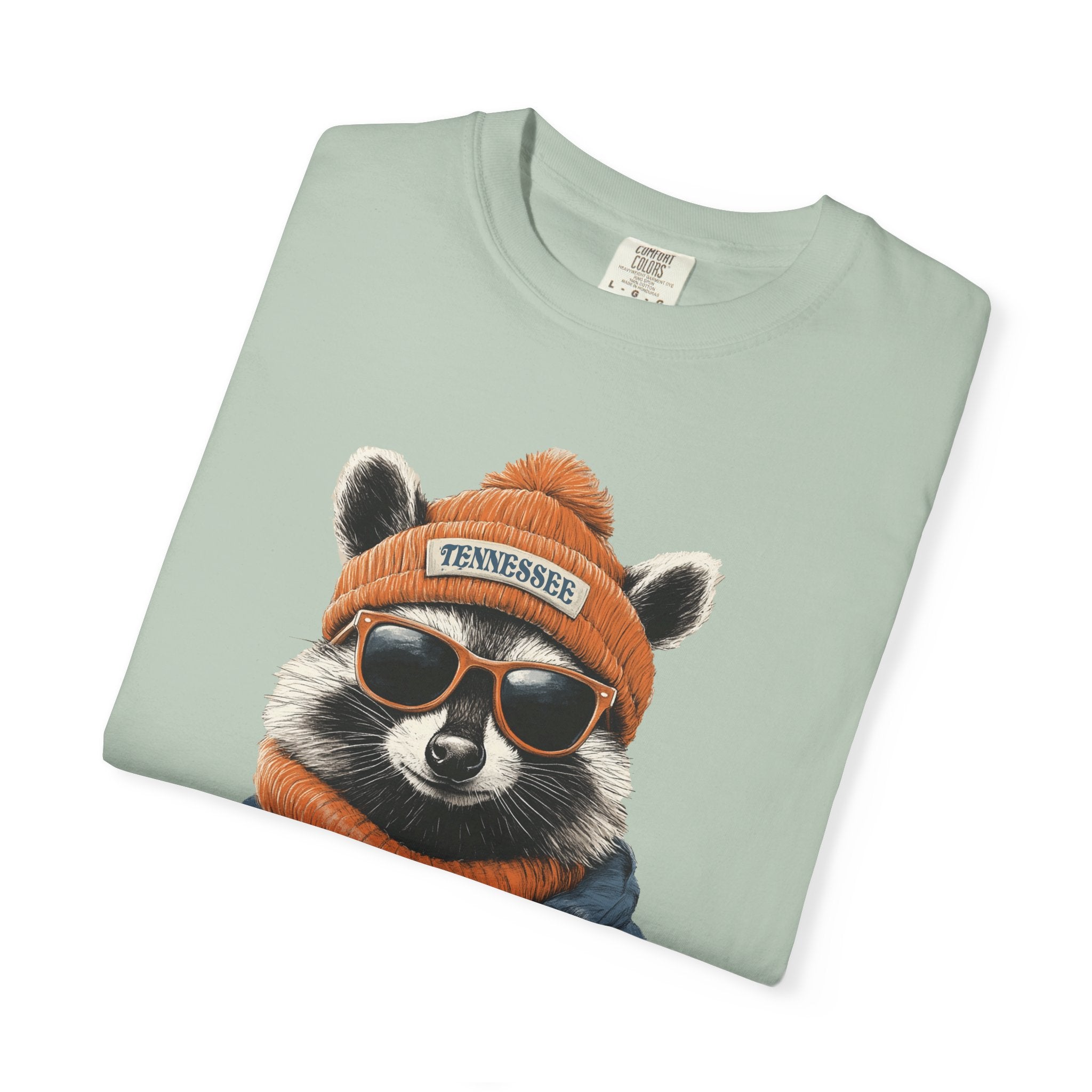 Cool Raccoon Tennessee Titans Football team Graphic Tee, Unisex Vintage T-shirt, Spirit Animal Lover Gift,  Fun Tennessee Shirt, Perfect for Nature [...]