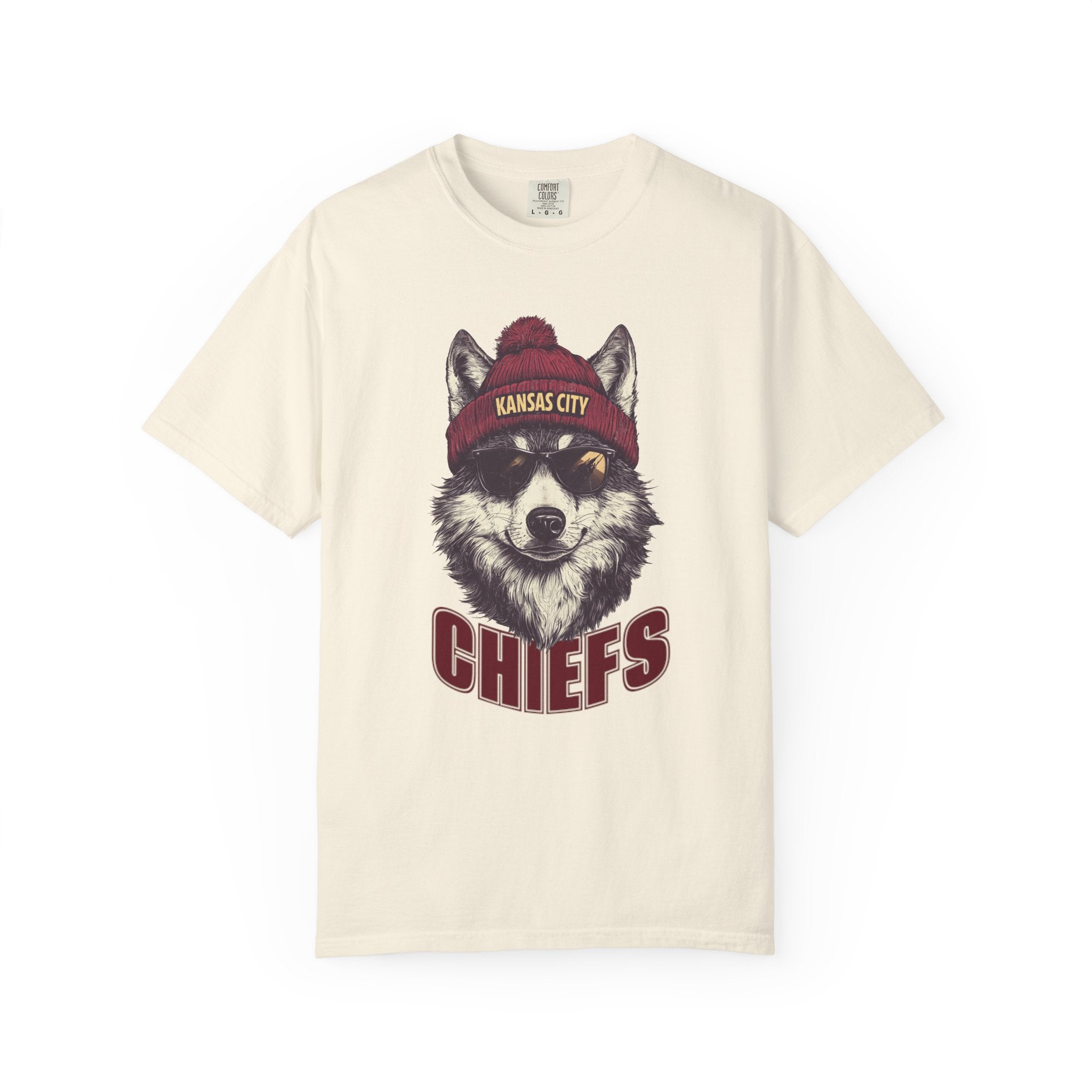 Kansas City Chiefs Football Wolf Spirit Animal Mascot T-Shirt, Unisex Football SeasonnTee, Wolf Design, Cool Graphic Shirt, Gift for Sprit Animal Lovers, Casualwear