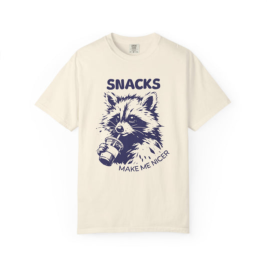 Garment-Dyed 100% cotton T-Shirt with Snack-Loving Raccoon Design, Casual Wear, Cute Animal Tee, Gift for Food Lovers, Fun Vintage Vibe